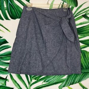 Ann Taylor LOFT Dark Green Skirt A-Line Knee Length S